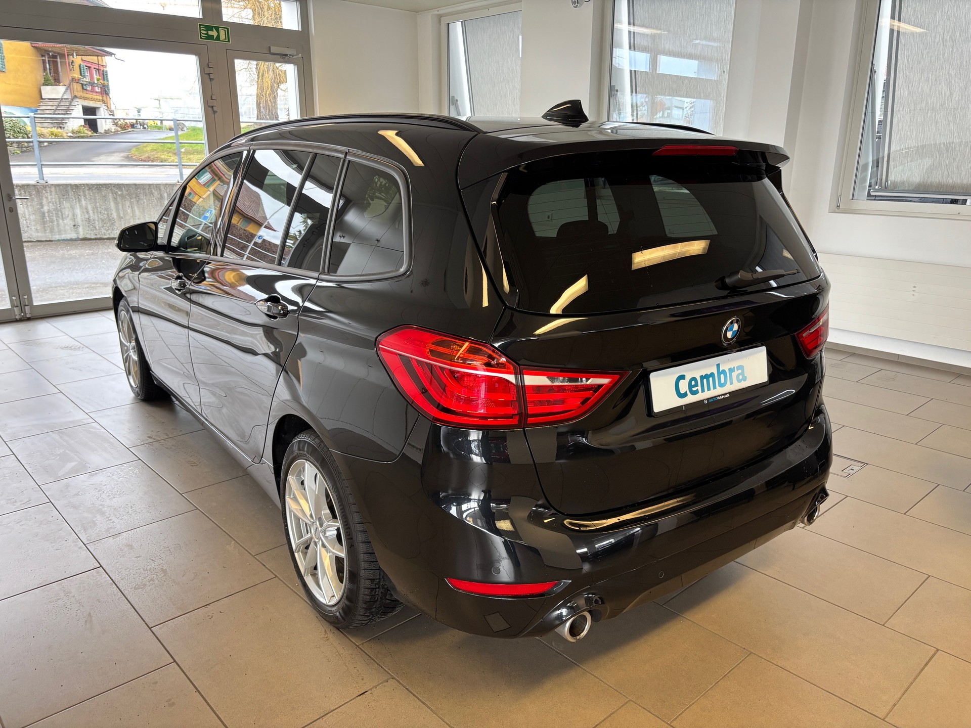 BMW 218d xDrive Gran Tourer Steptronic-showroom-element-3