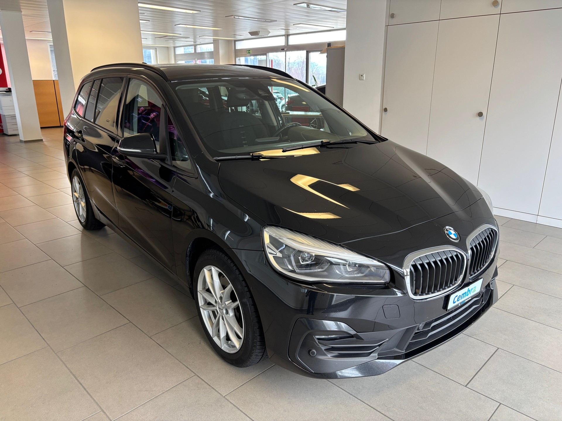BMW 218d xDrive Gran Tourer Steptronic-showroom-element-1