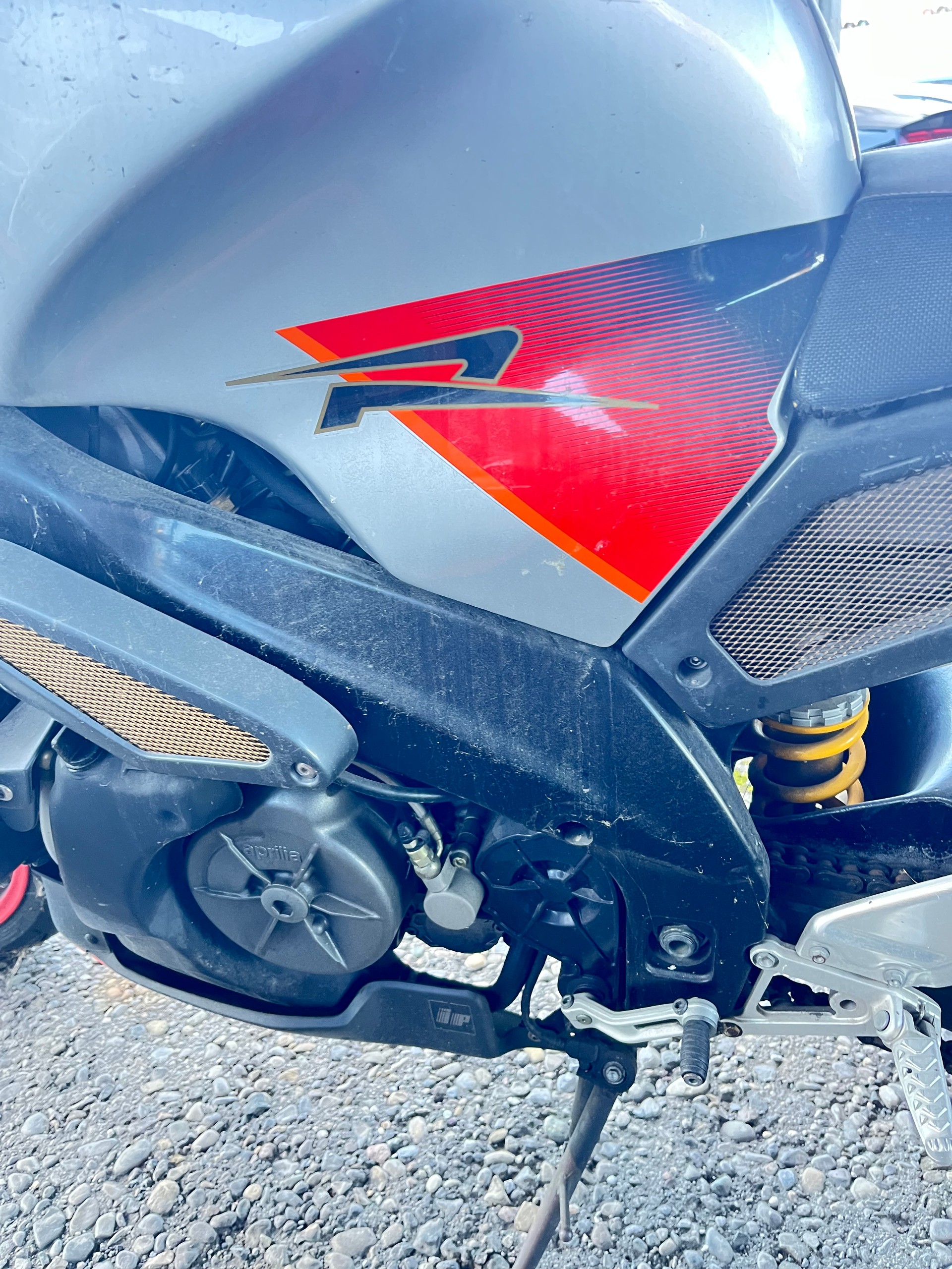 APRILIA Tuono 1000 R-image-3