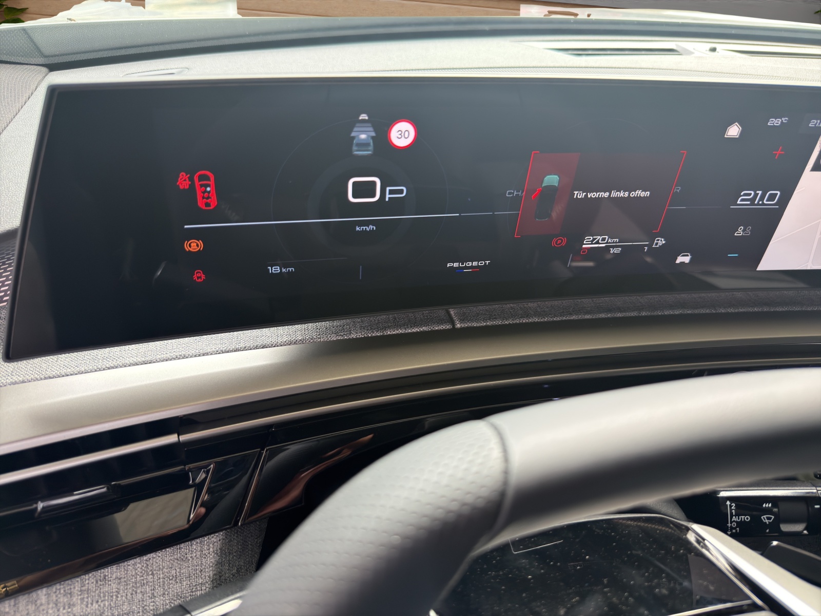 PEUGEOT 5008 145 e-DCS6 GT-image-11