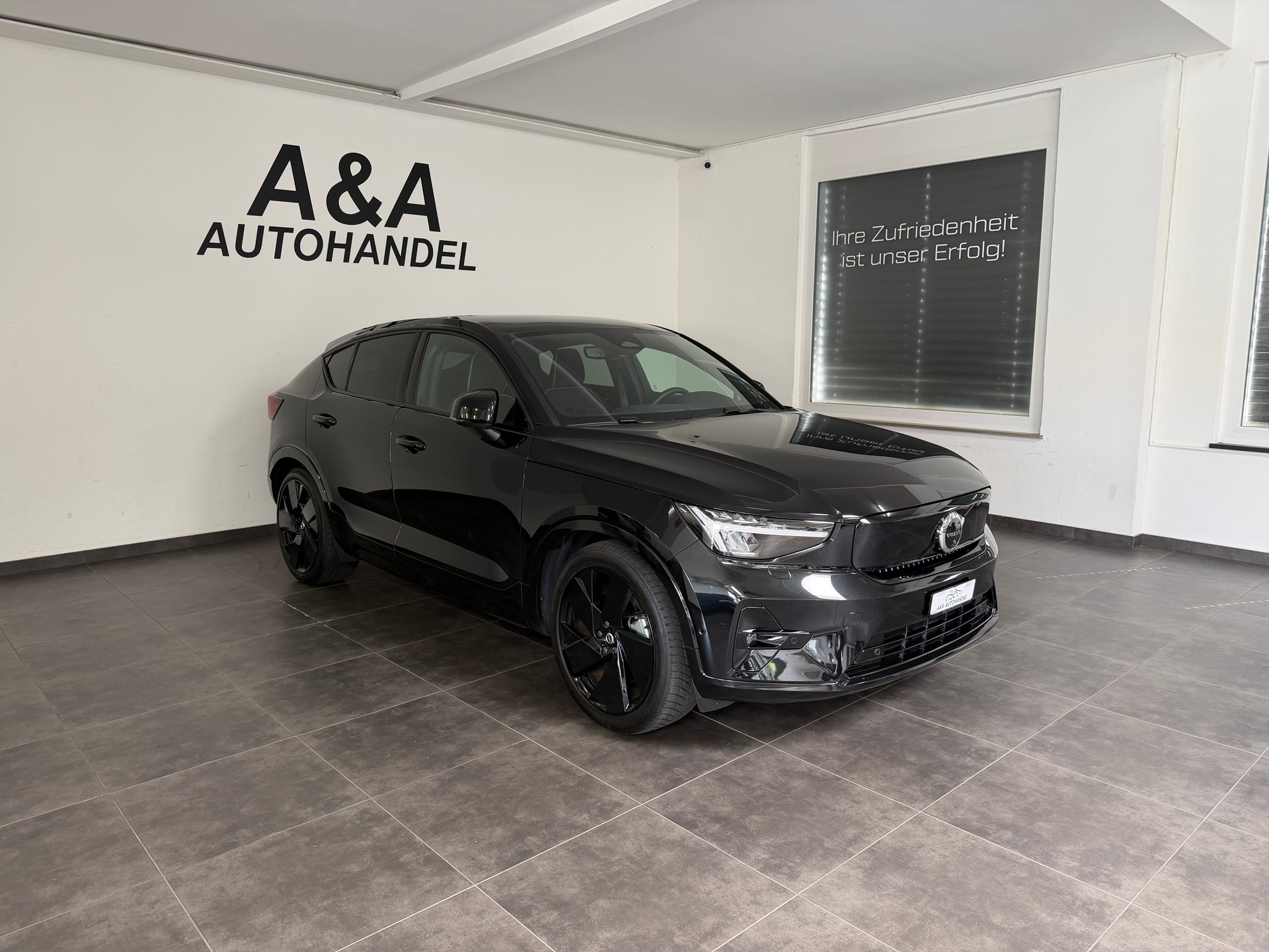 VOLVO C40 Recharge P8 Twin AWD Pure Electric Ultimate