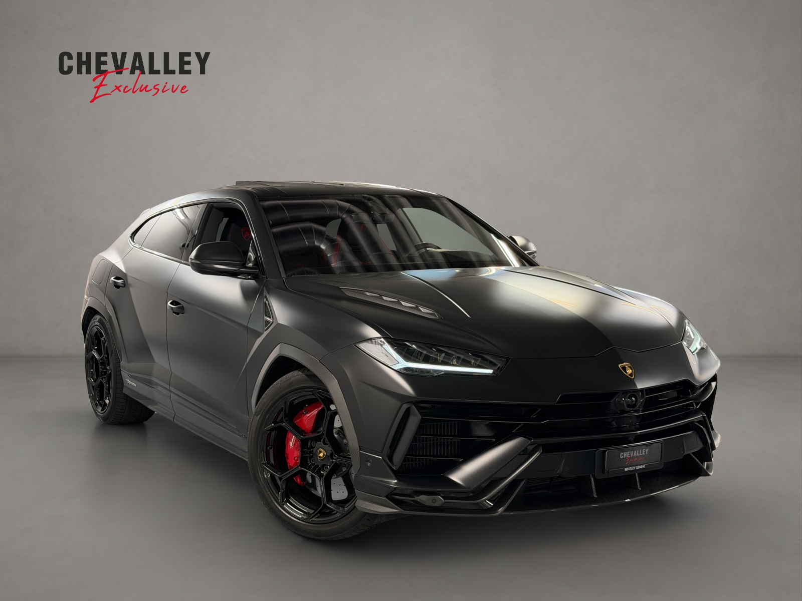 LAMBORGHINI Urus E-Gear Performante-showroom-element-2