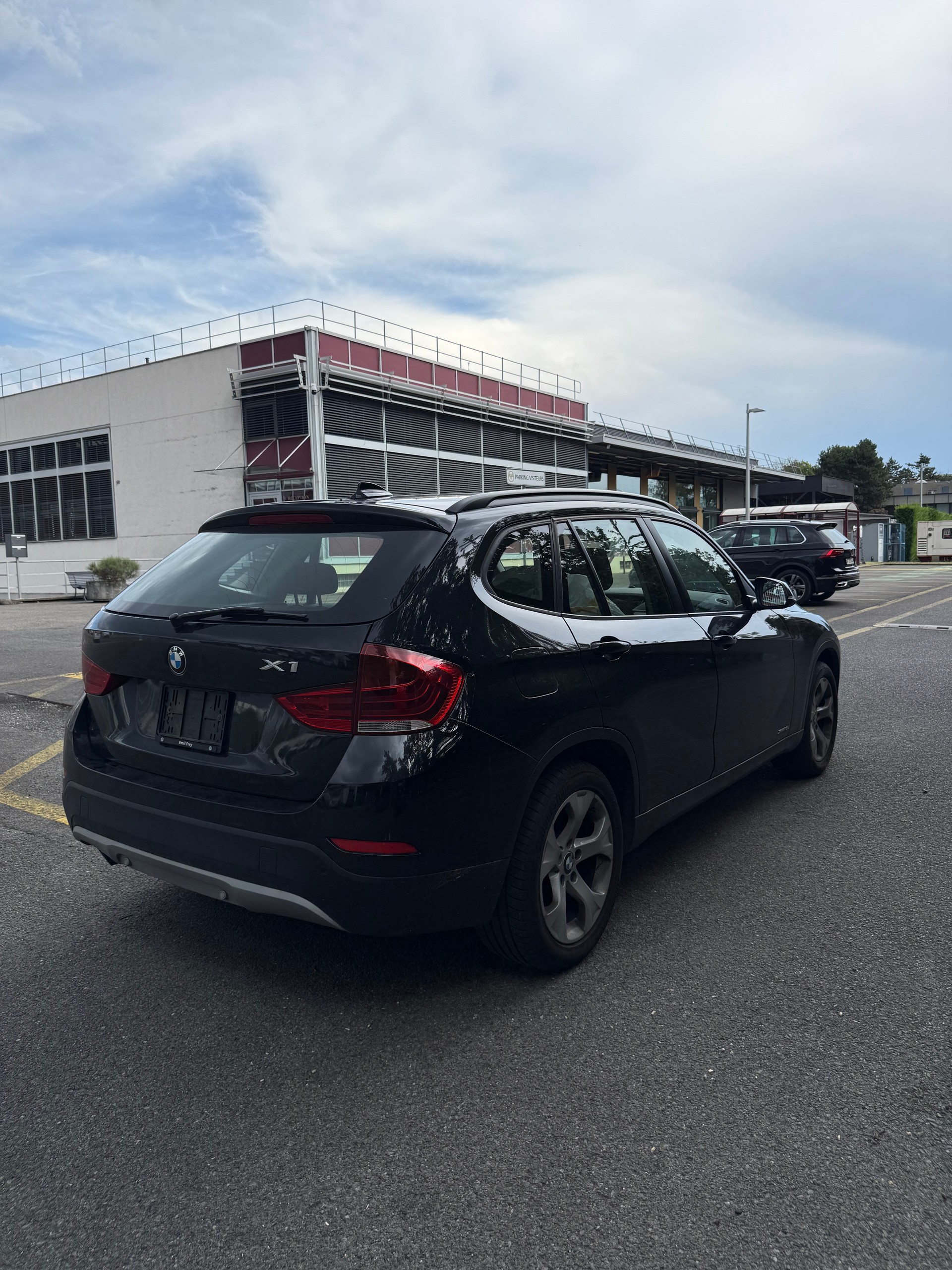 BMW X1 xDrive 18d Sport Line-image-3