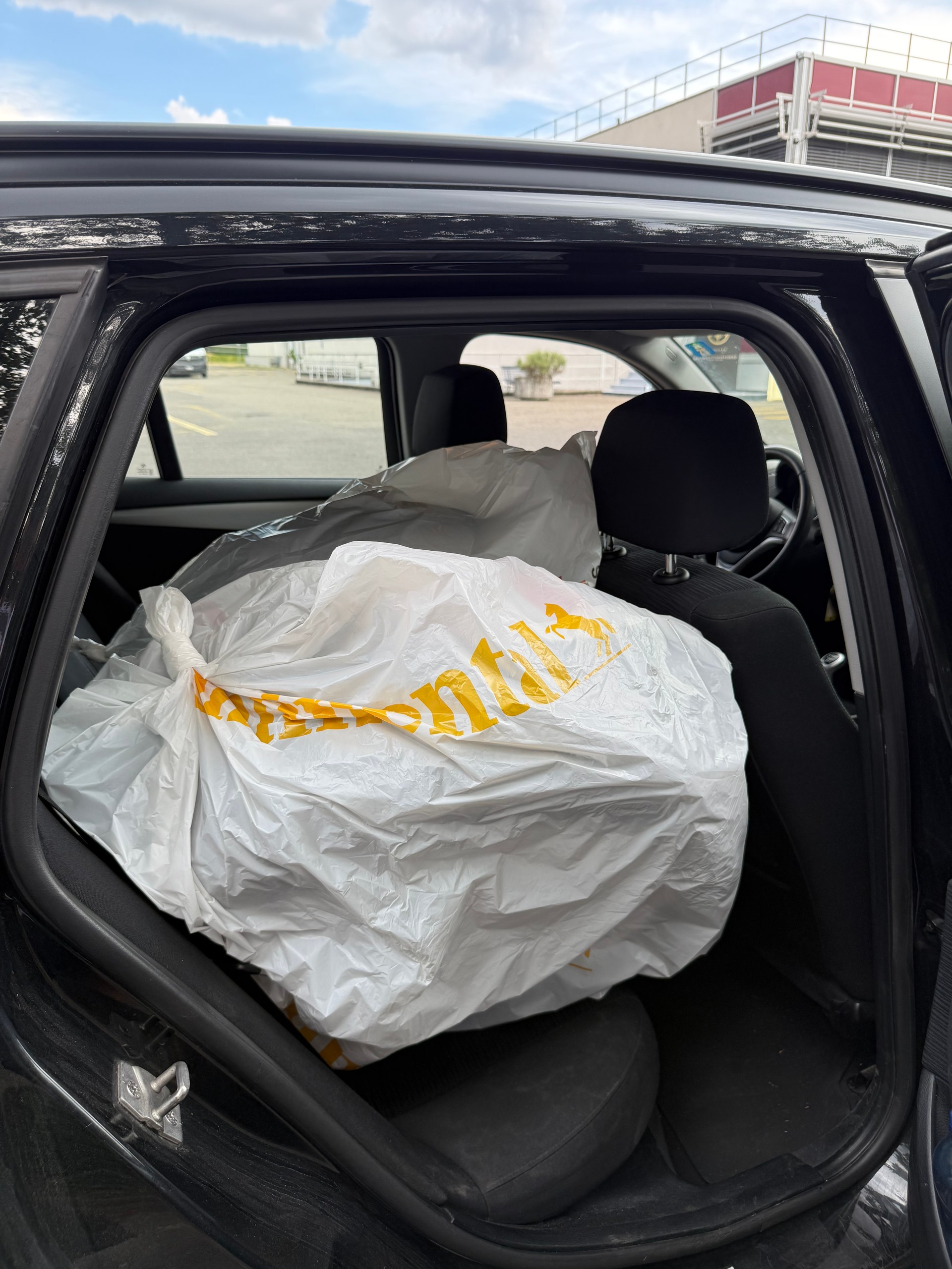 BMW X1 xDrive 18d Sport Line-image-6