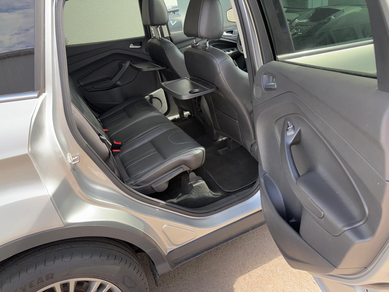 FORD Kuga 2.0 TDCi Titanium 4WD Leder Panorama AHK Kamera PDC V+H-image-11