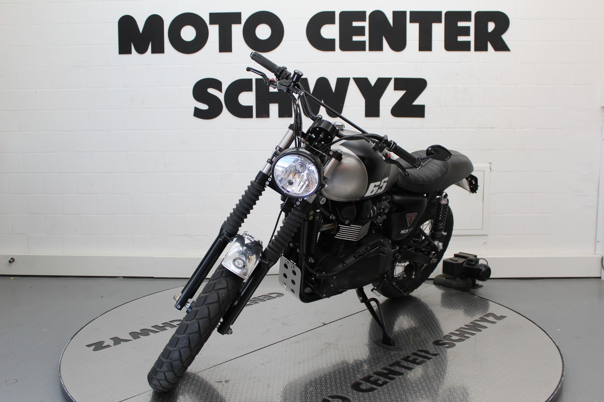 TRIUMPH Scrambler 900-image-2