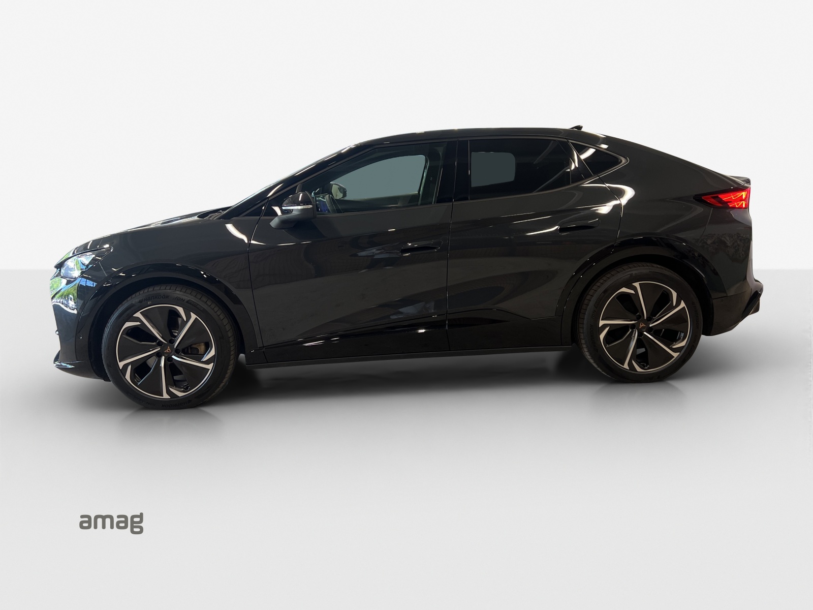 CUPRA Tavascan Type 8 77 kWh VZ-showroom-element-1