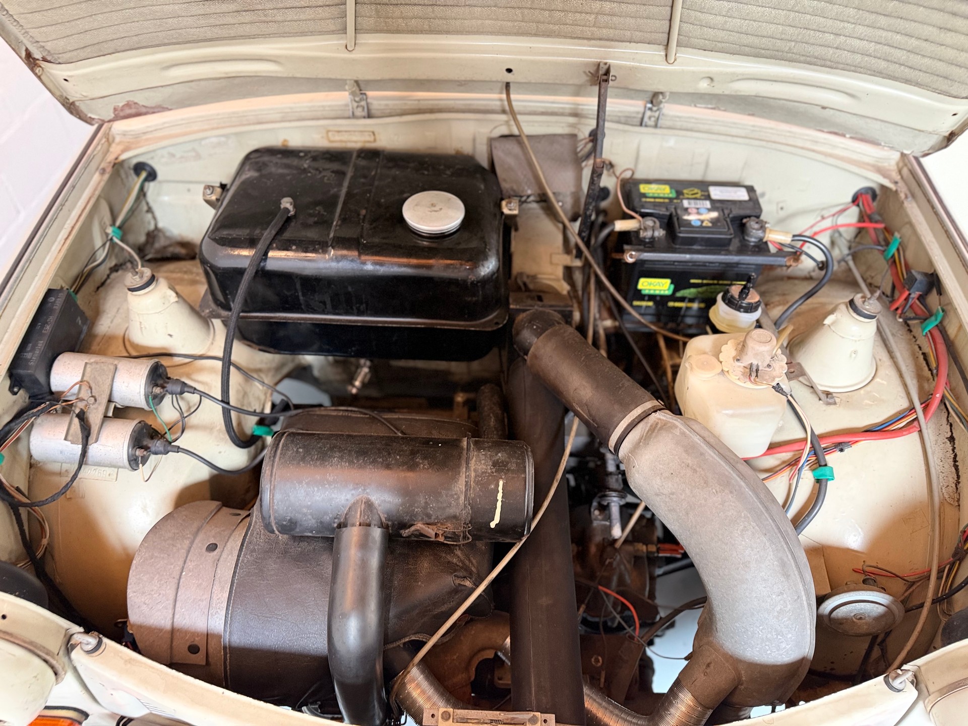 TRABANT 601 S-image-13