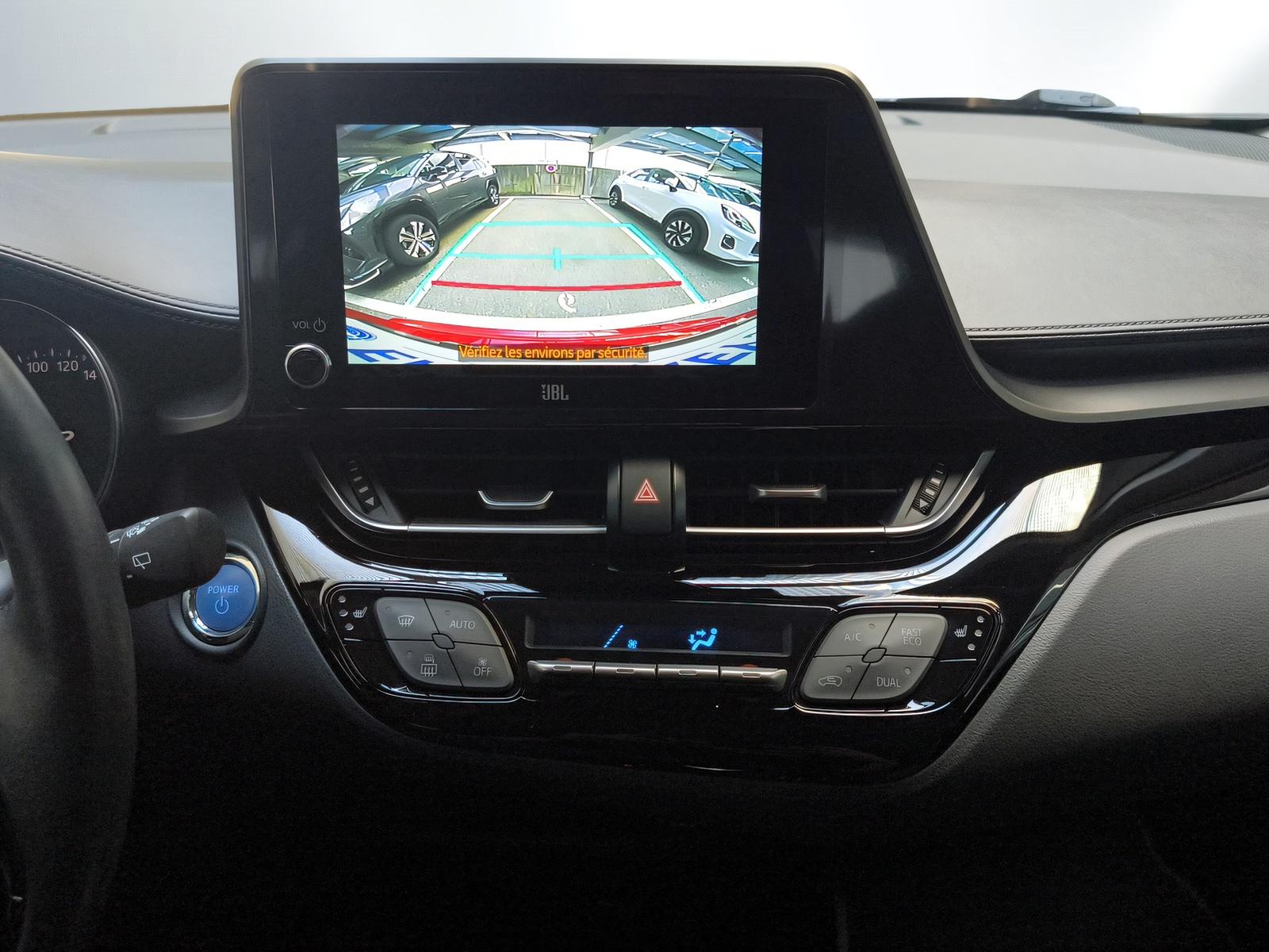 TOYOTA C-HR 1.8 VVTi HSD Trend-image-8