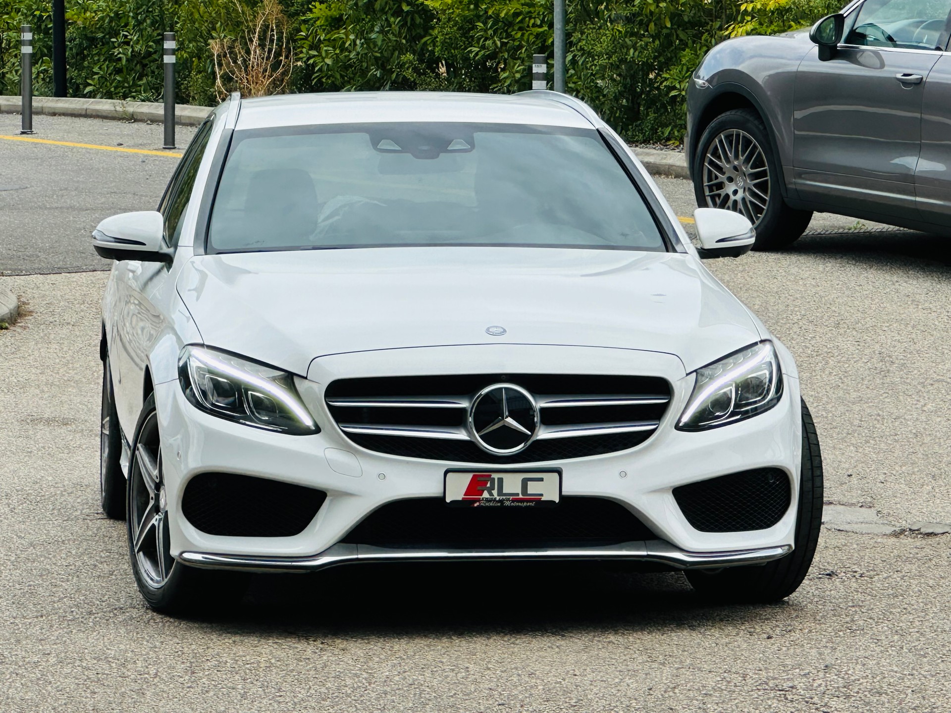 MERCEDES-BENZ C 200 AMG Line 4Matic 7G-Tronic-showroom-element-3