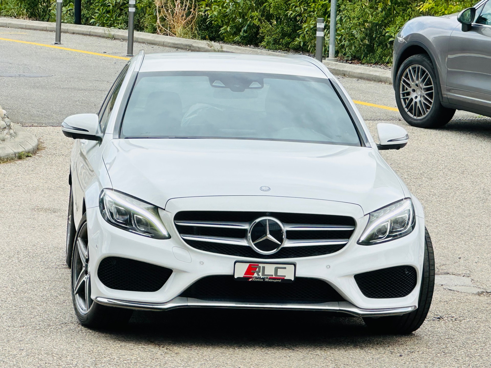 MERCEDES-BENZ C 200 AMG Line 4Matic 7G-Tronic-showroom-element-2