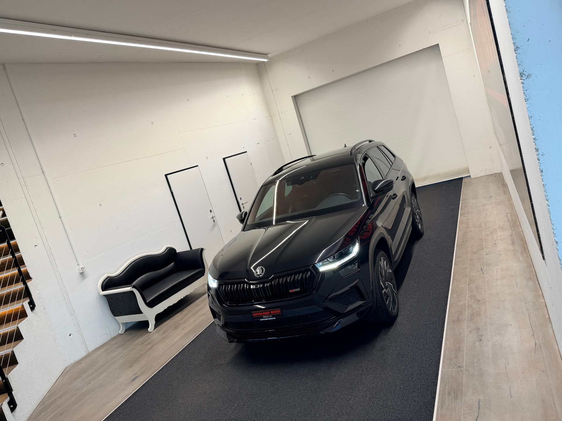 SKODA Kodiaq 2.0 TSI 4x4 RS-showroom-element-3