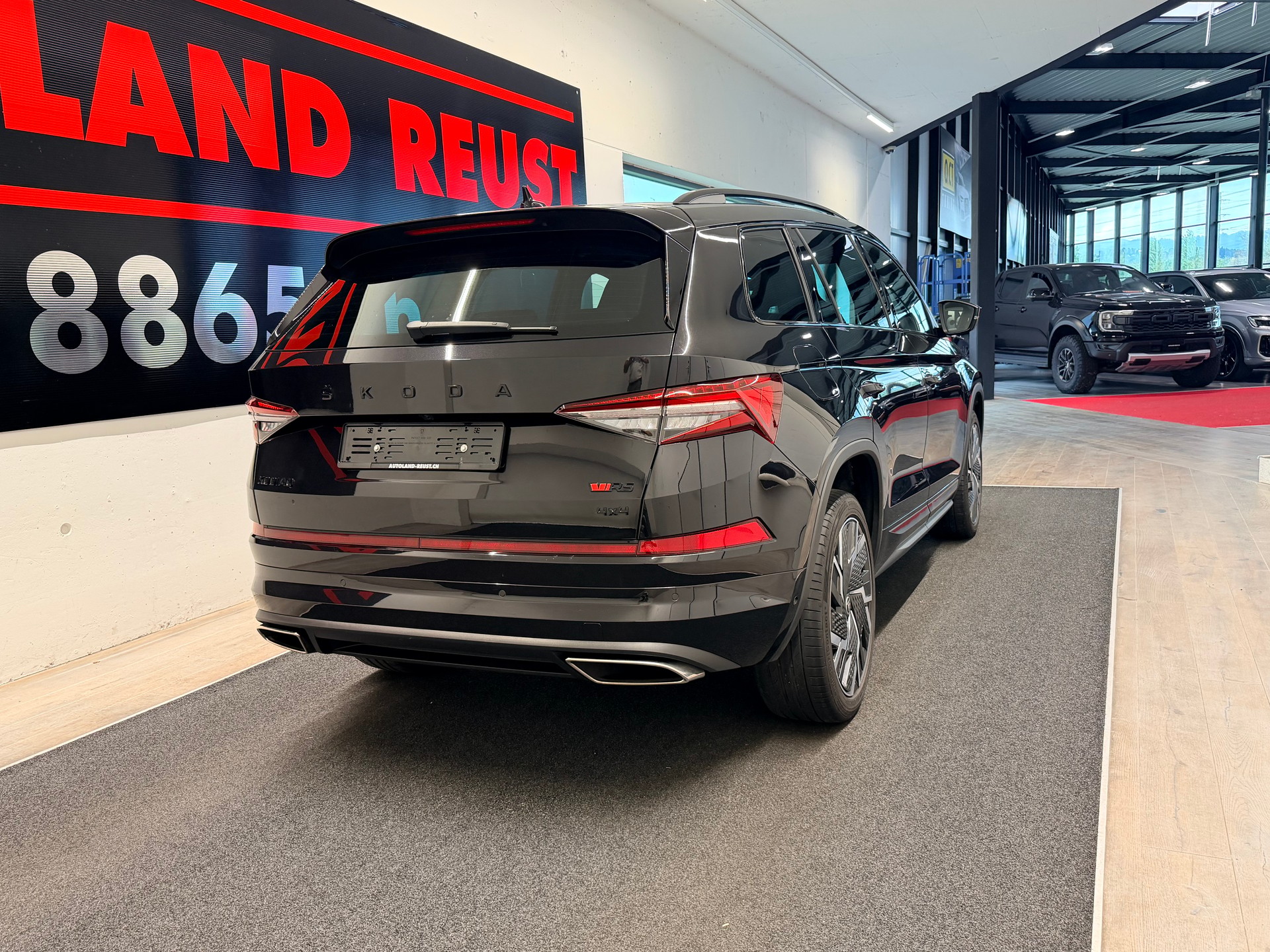 SKODA Kodiaq 2.0 TSI 4x4 RS-image-5