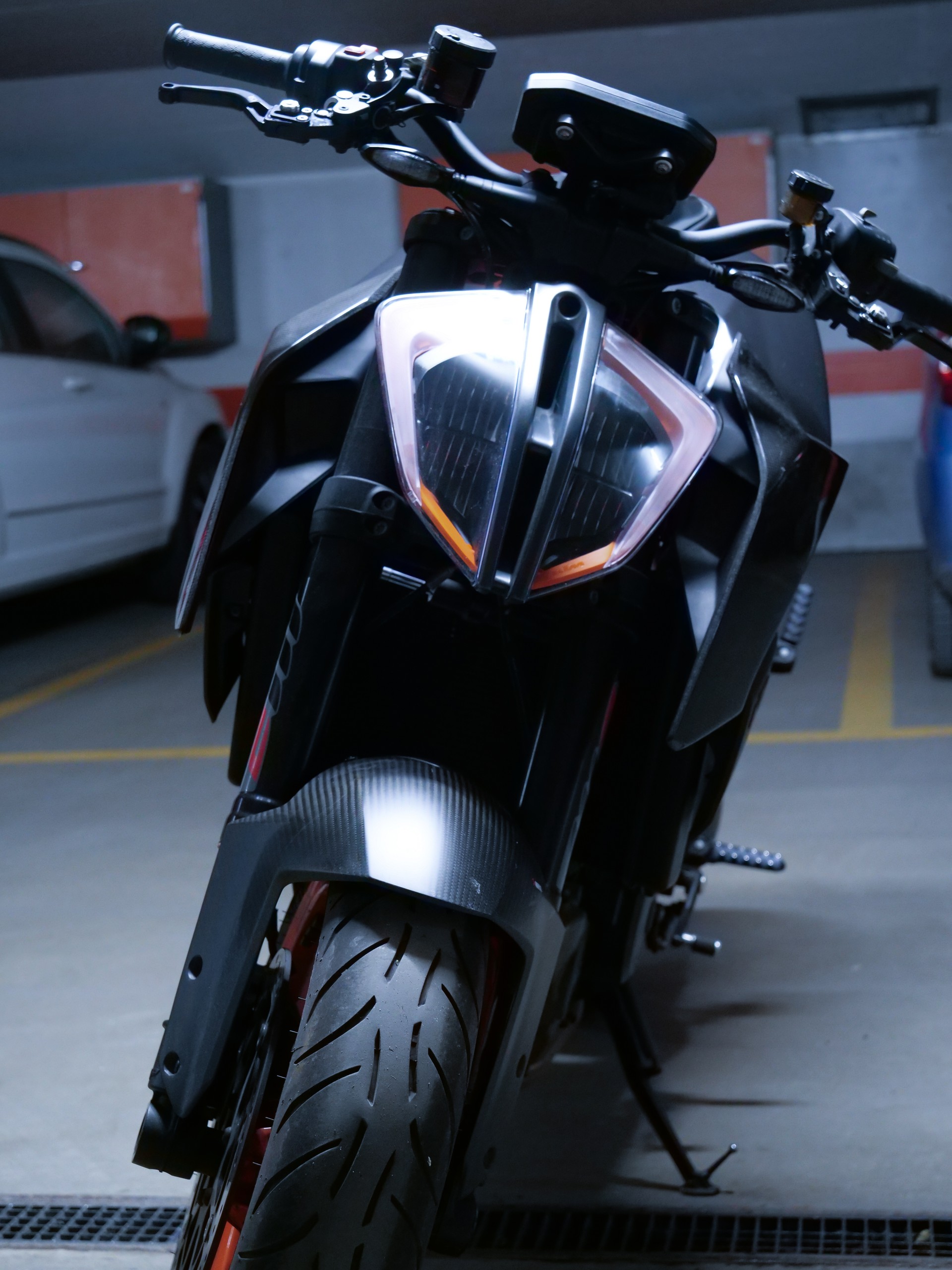 KTM 1290 Super Duke R-image-1