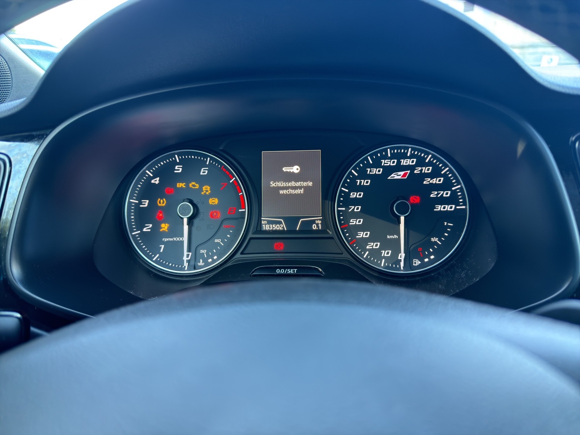 SEAT Leon ST 2.0 TSI Cupra 290 DSG-image-11