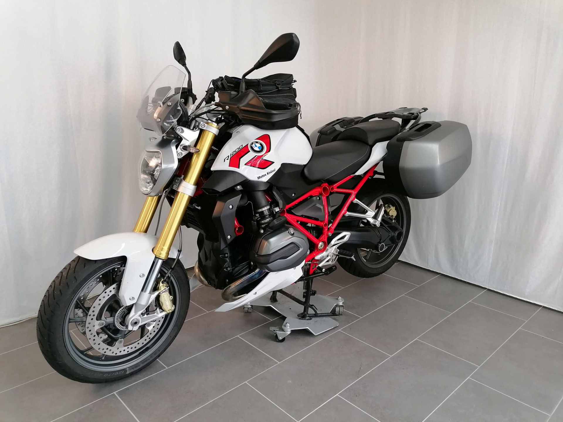 BMW R 1200 R-image-2
