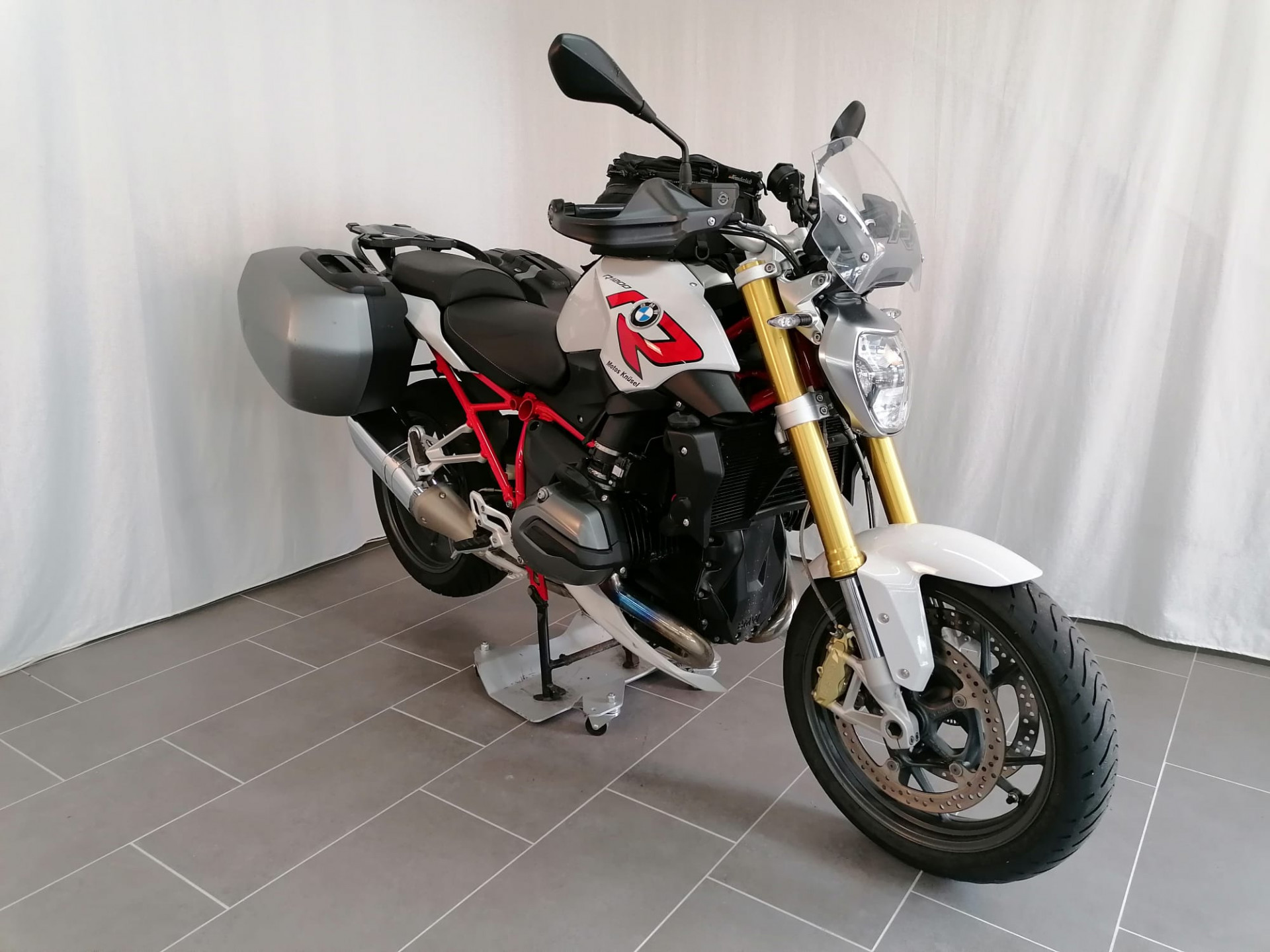 BMW R 1200 R-image-1