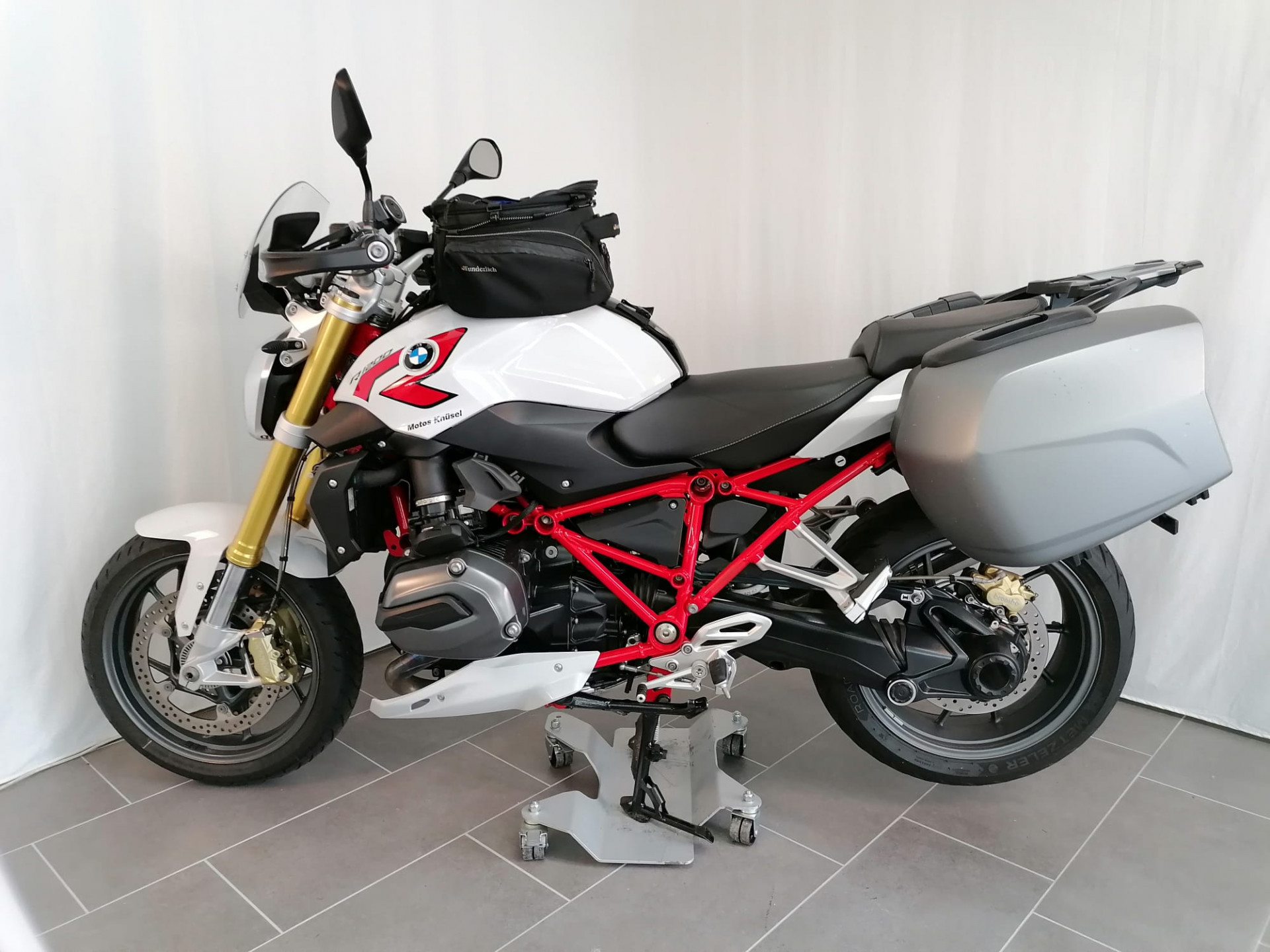 BMW R 1200 R-image-3