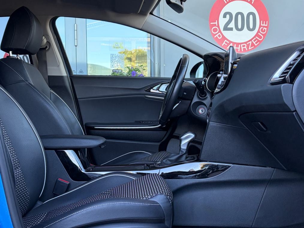 KIA XCeed 1.5 T-GDi Style-image-8