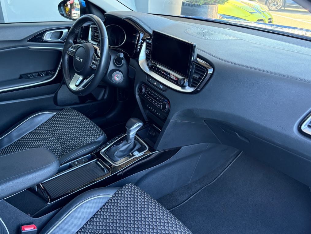 KIA XCeed 1.5 T-GDi Style-image-7