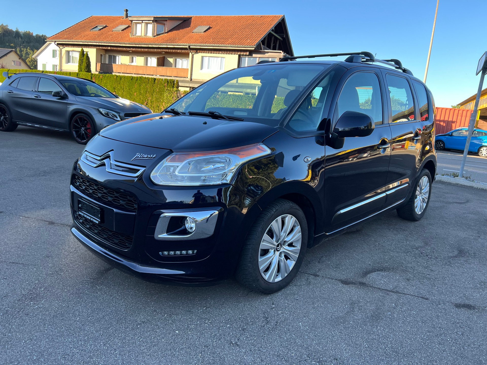 CITROEN C3 Picasso 1.2 Pure Tech Exclusive-showroom-element-1