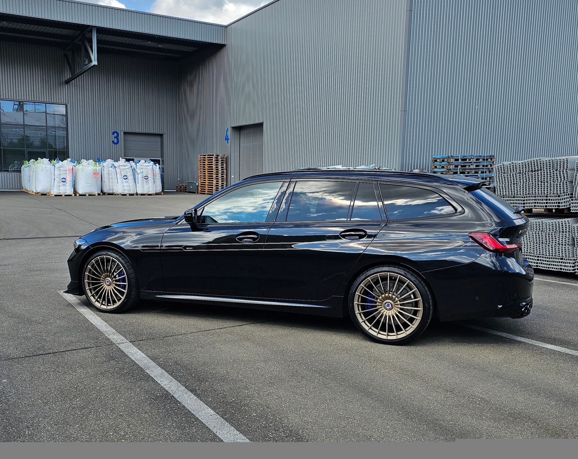 BMW-ALPINA B3 GT Touring 3.0 BiTurbo xDrive Switch-Tronic-image-5