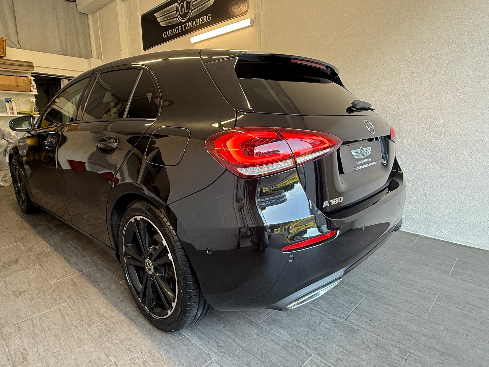MERCEDES-BENZ A 180 Progressive 7G-DCT Ab 220.- pro Monat-showroom-element-2