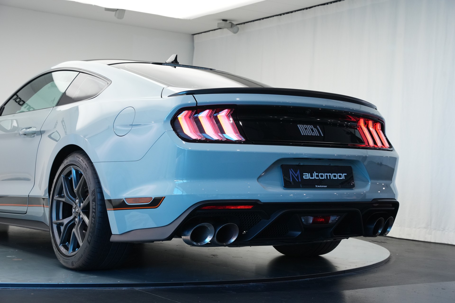 FORD Mustang Fastback 5.0 V8 Mach 1-image-31