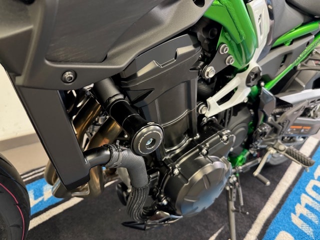 KAWASAKI Z 900 35KW Platin Edition MY 27-image-8