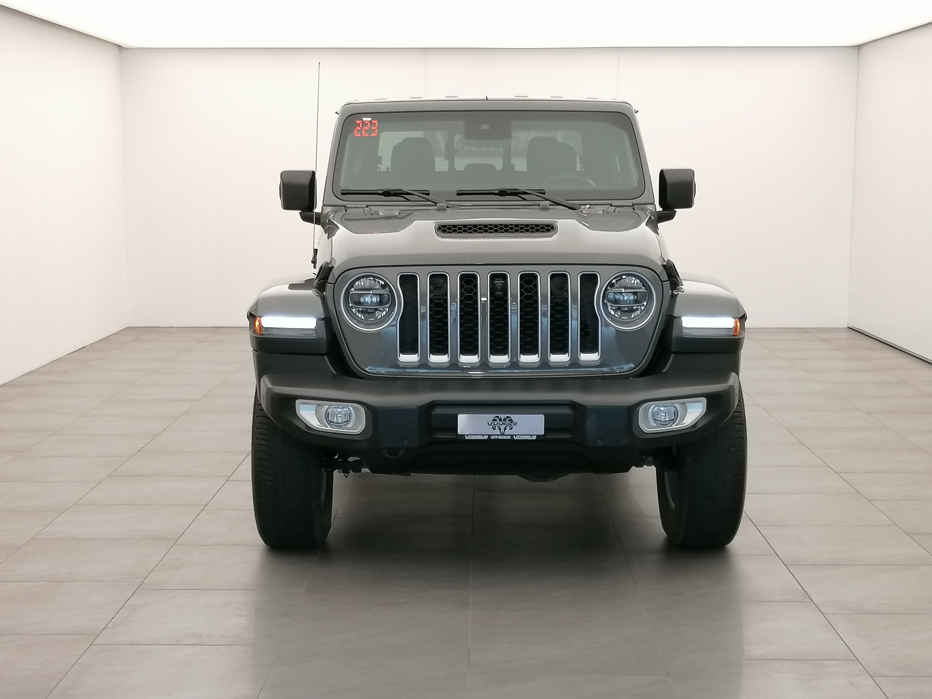 JEEP Gladiator 3.0 V6 Overland-showroom-element-1