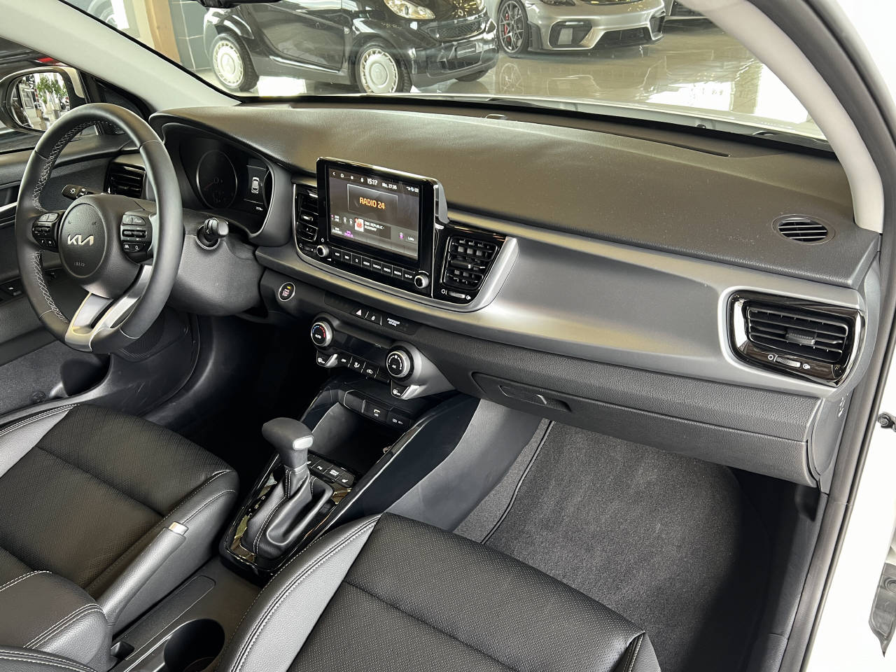 KIA Rio 1.0 T-GDi MHEV Style DCT-image-10