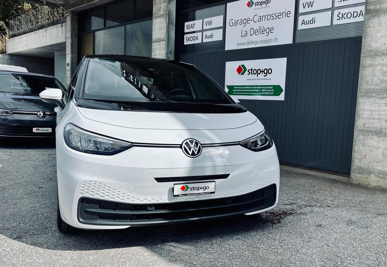 VW ID.3 Pure Performance 45 kWh Pure-showroom-element-2