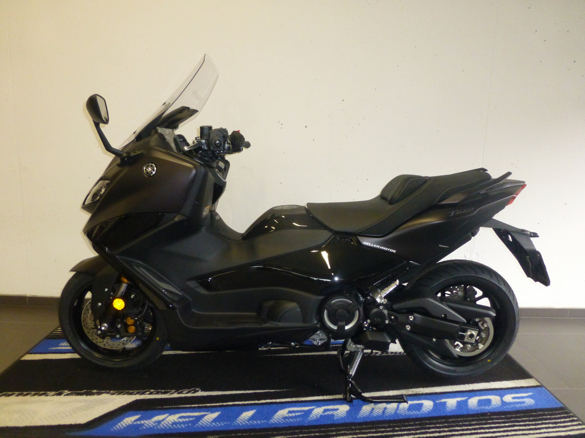 YAMAHA T-MAX Tech-Max XP 560-image-1
