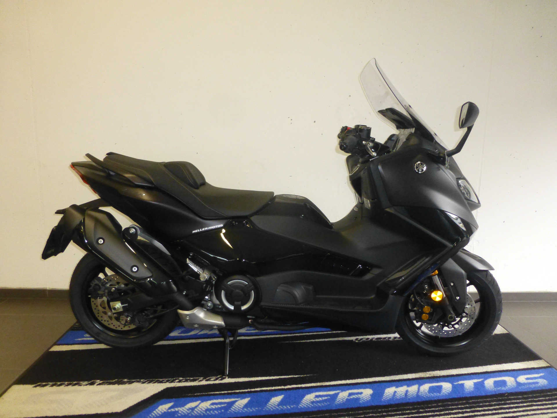 YAMAHA T-MAX Tech-Max XP 560