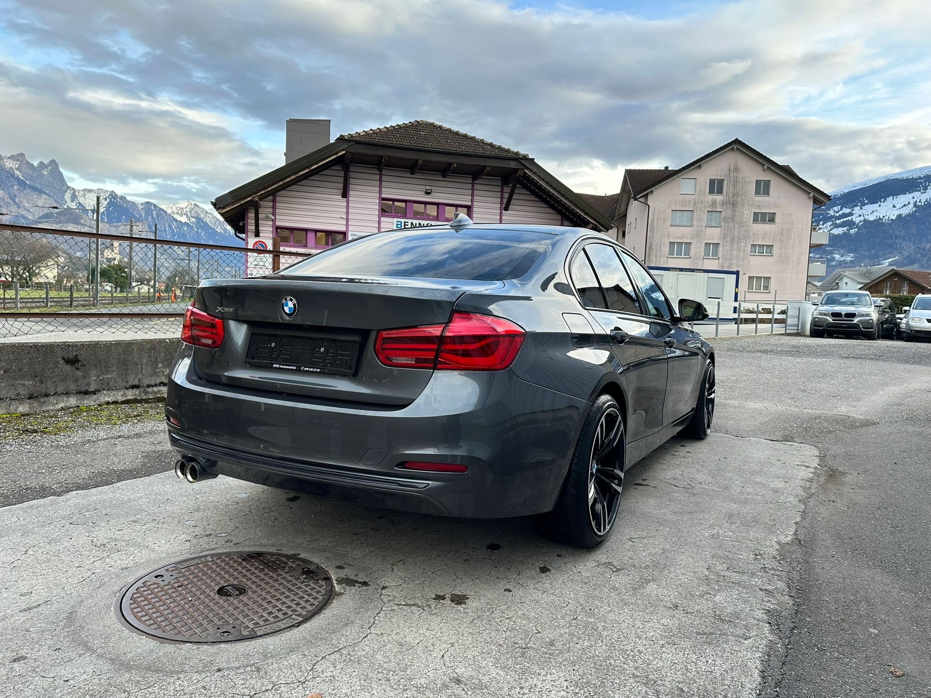 BMW 320d xDrive Steptronic-image-6