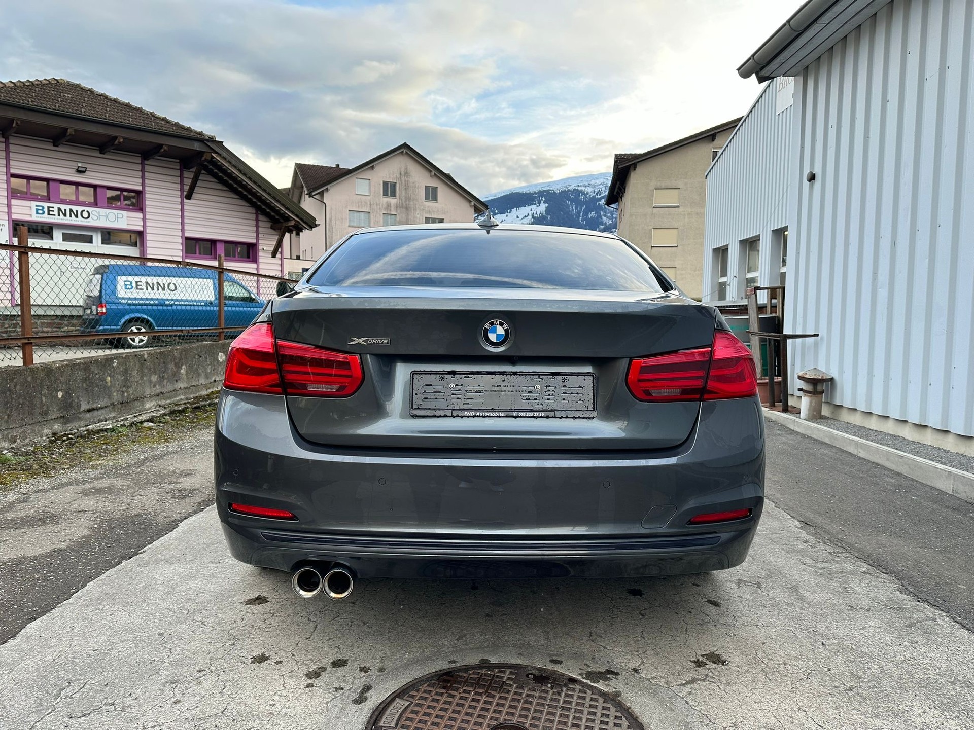 BMW 320d xDrive Steptronic-image-5