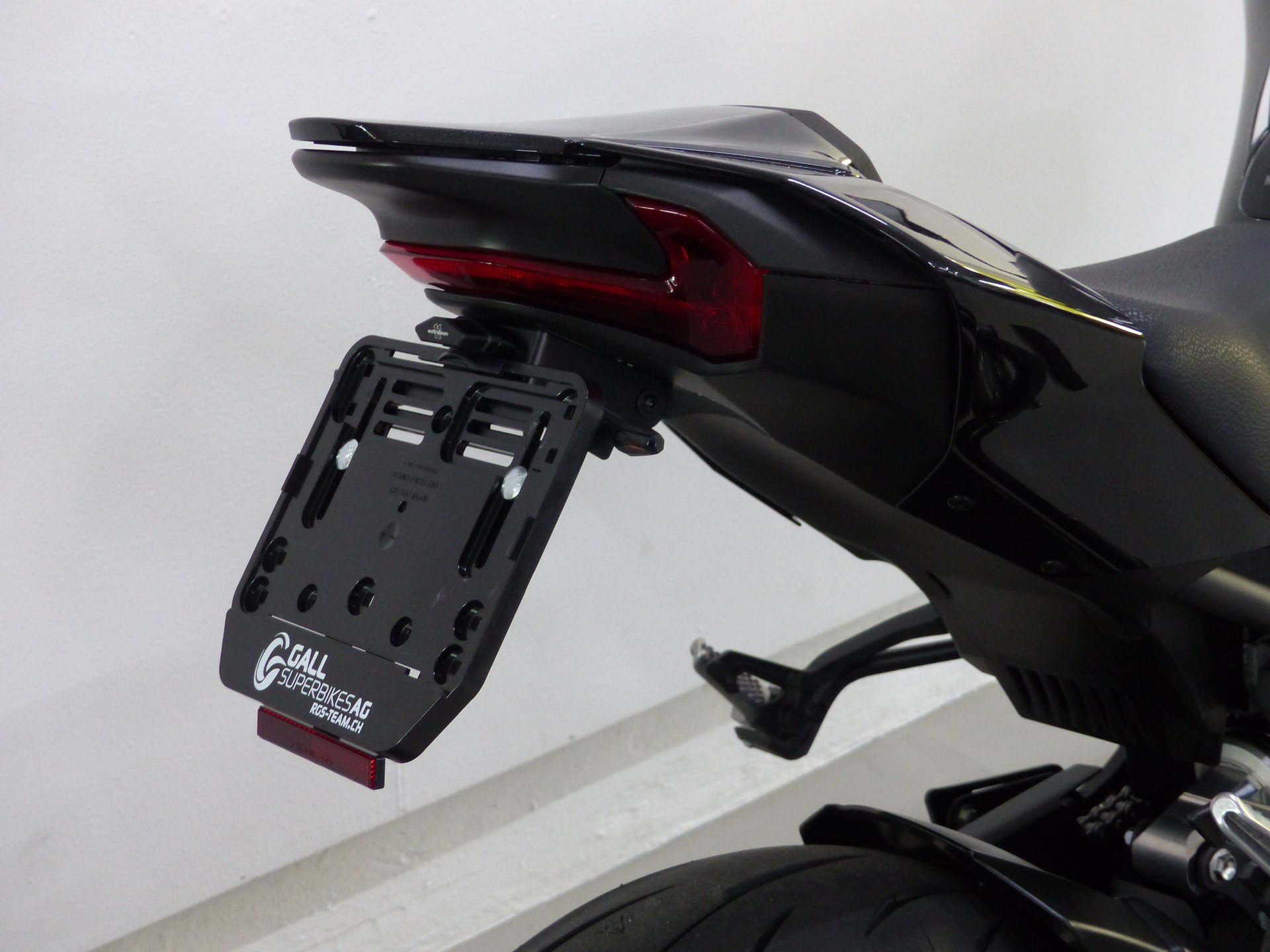 KAWASAKI Z 900 ABS MY25 Performance mit Zubehör-image-13