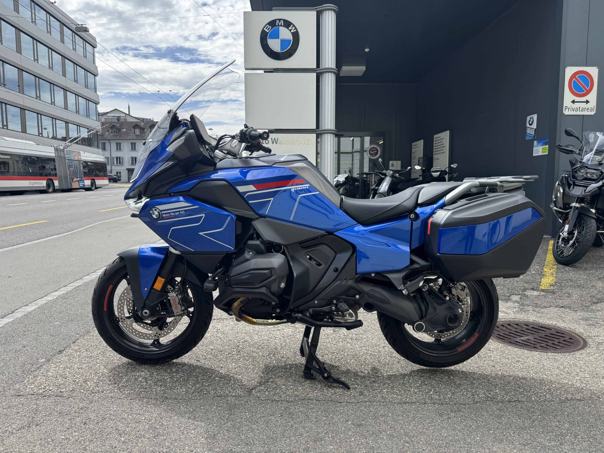 BMW R 1300 RT ABS-image-1