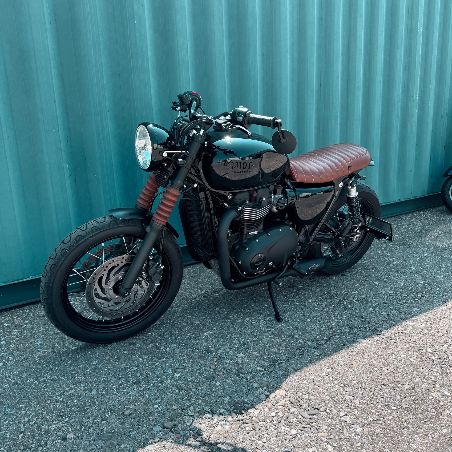 TRIUMPH Bonneville T120 Black-image-5