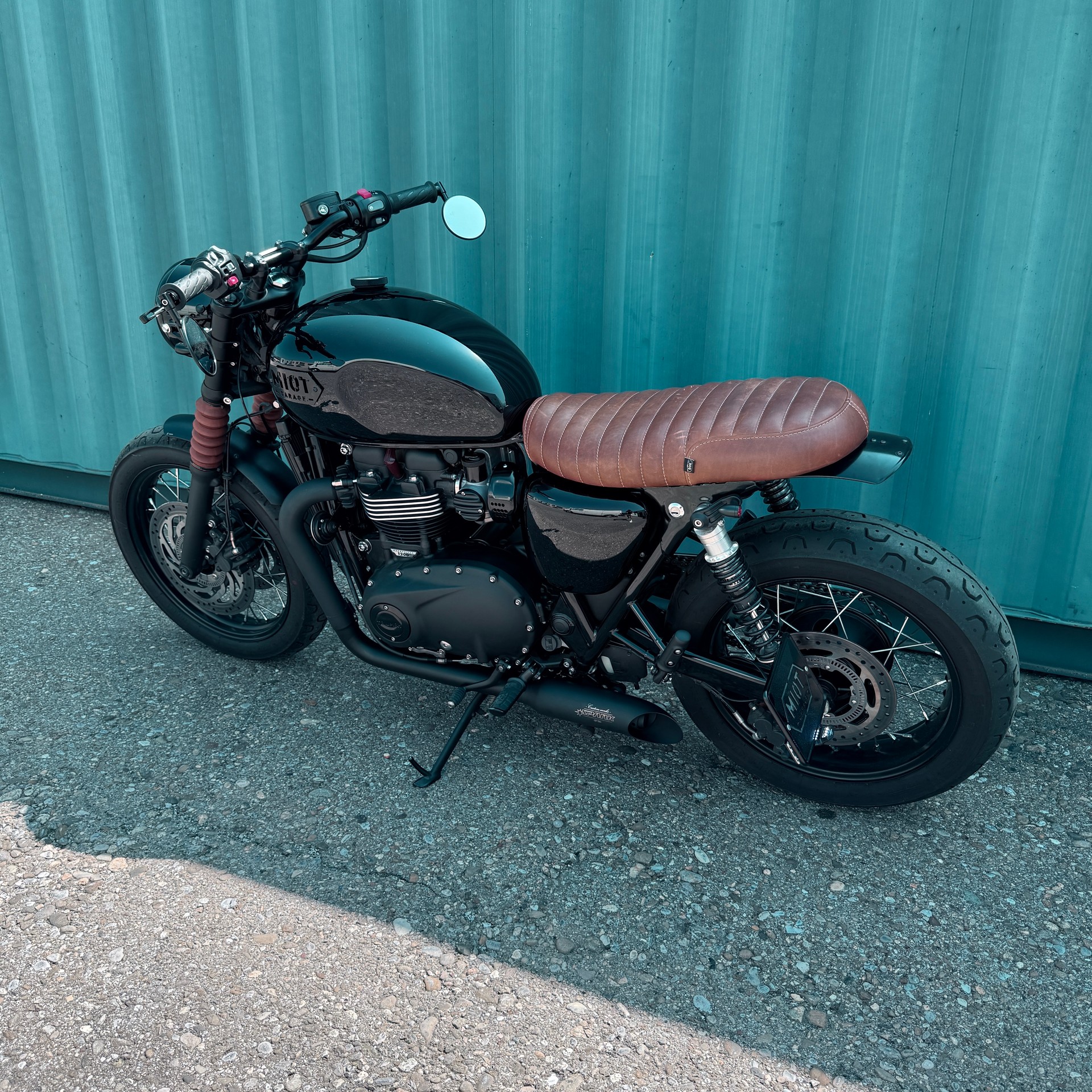 TRIUMPH Bonneville T120 Black-image-8