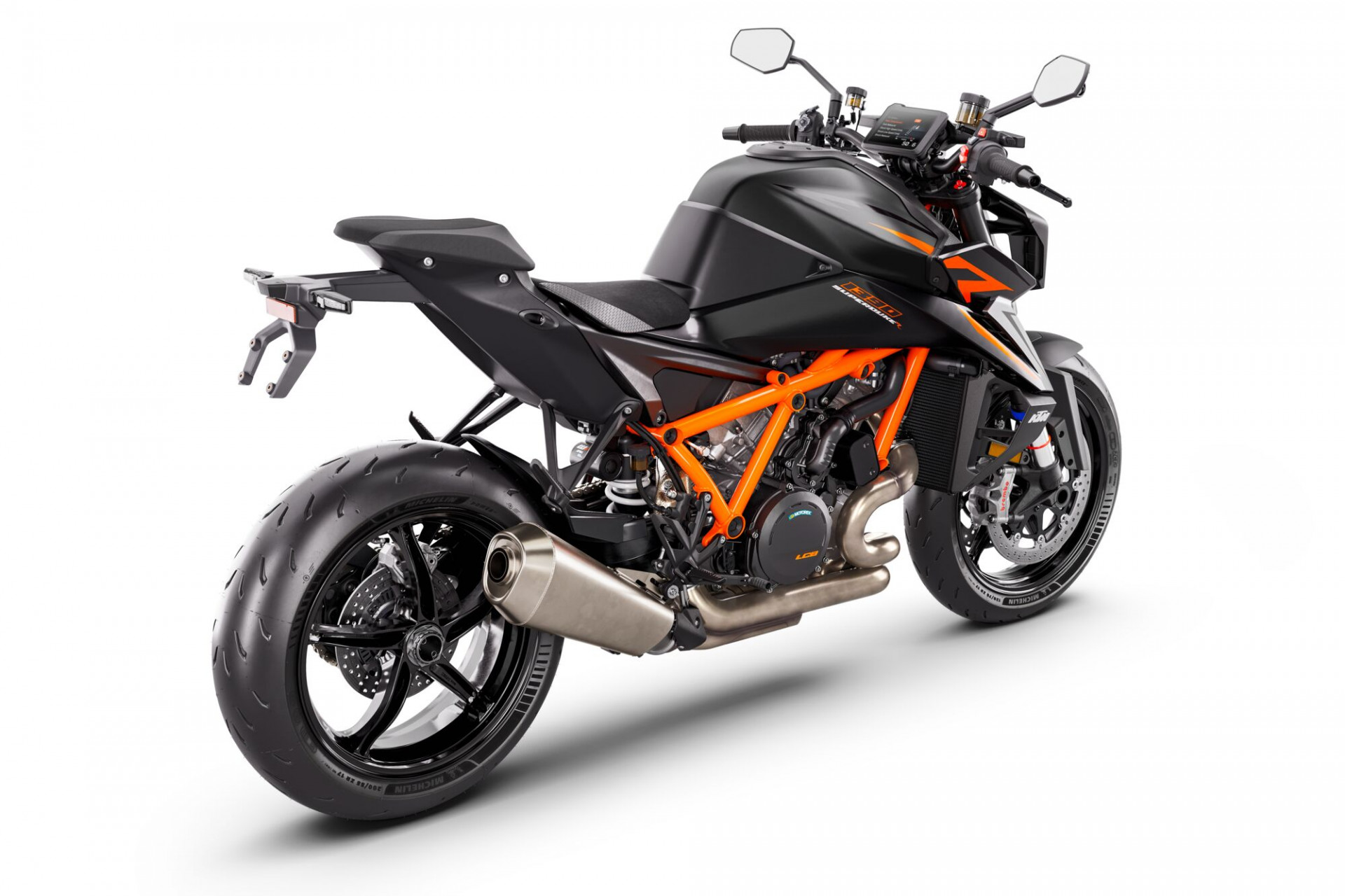 KTM 1390 Super Duke R Evo-image-5