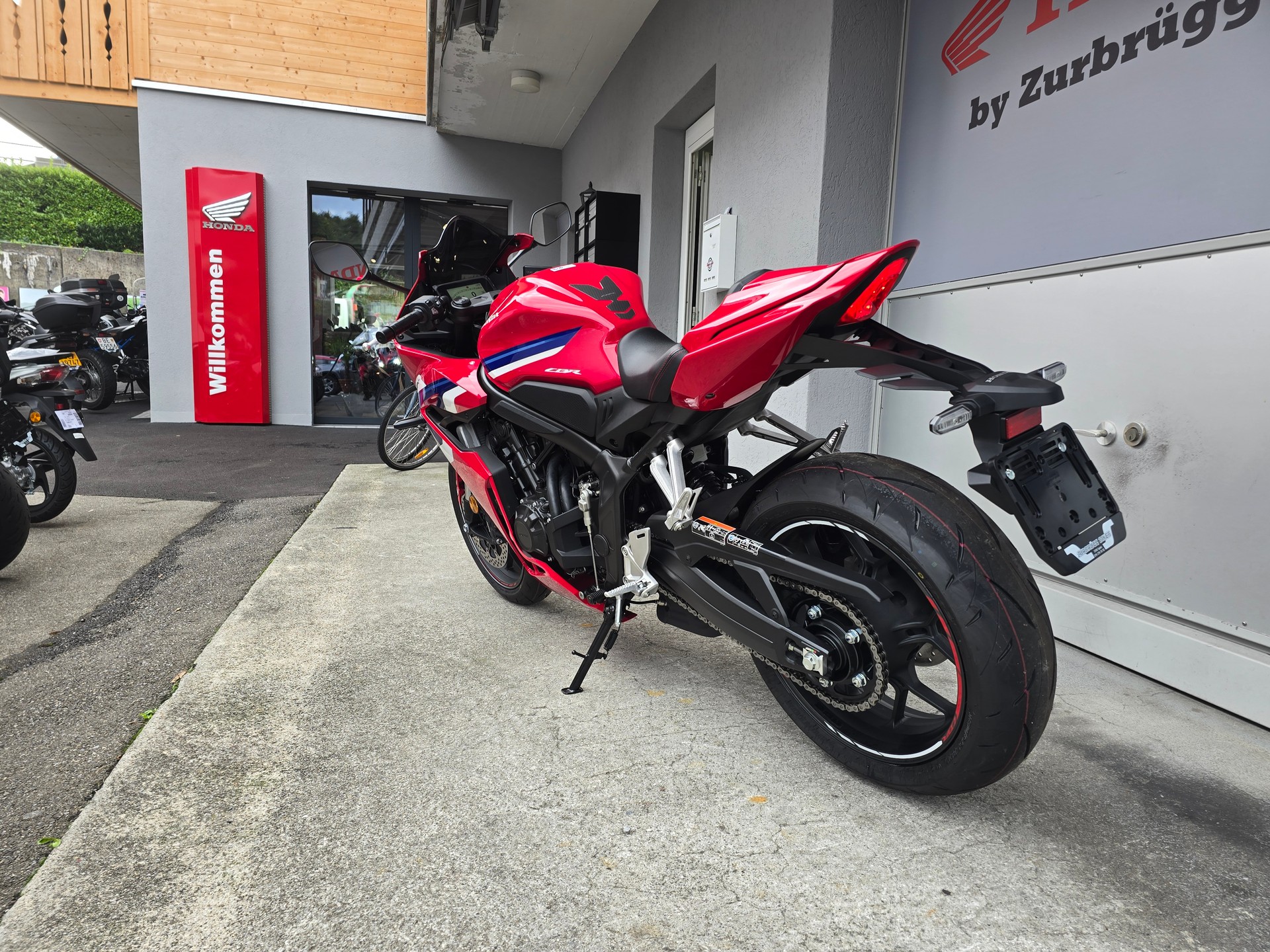 HONDA CBR 650 R E-Clutch-image-2
