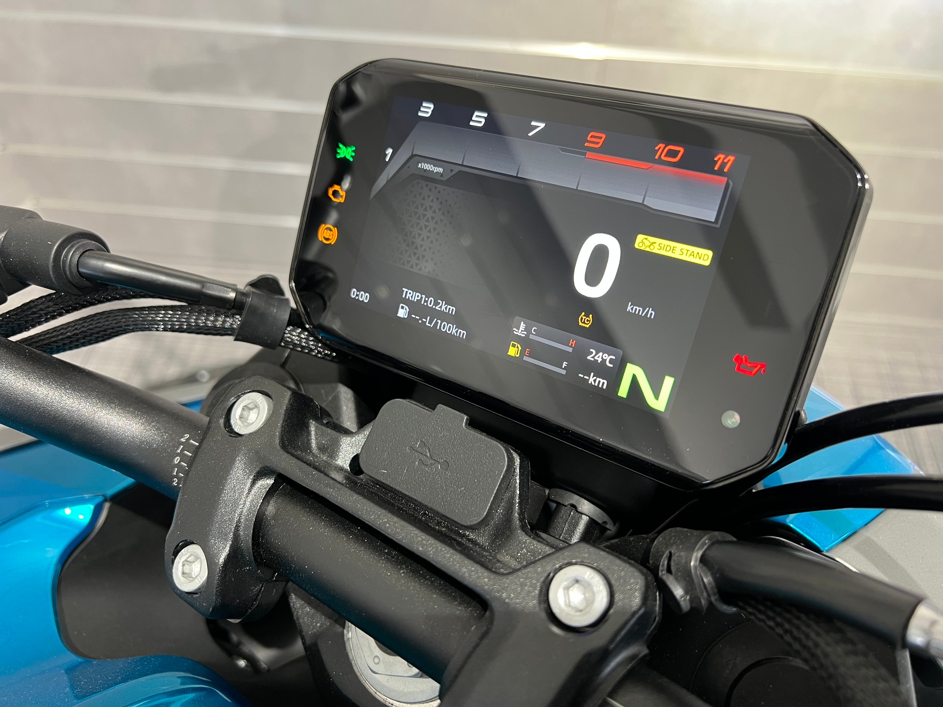 CF MOTO 125NK-image-8