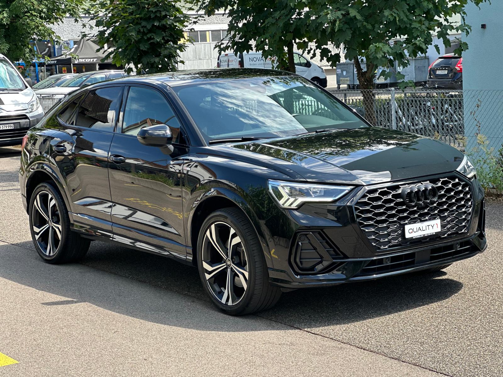 AUDI Q3 Sportback 45 TFSI e S line S-tronic-image-31