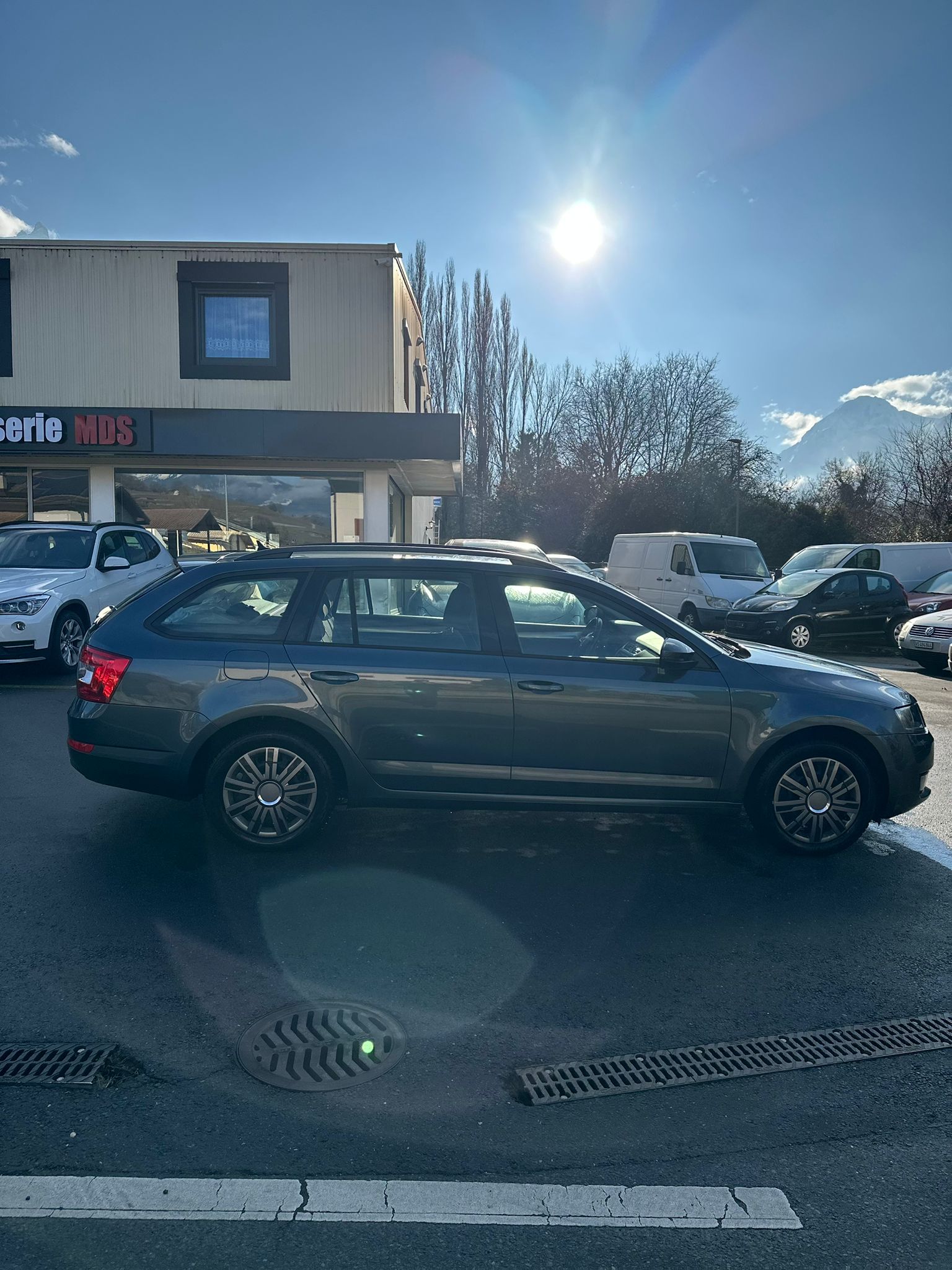 SKODA Octavia Combi 2.0 TDI Ambition 4x4 DSG-image-7