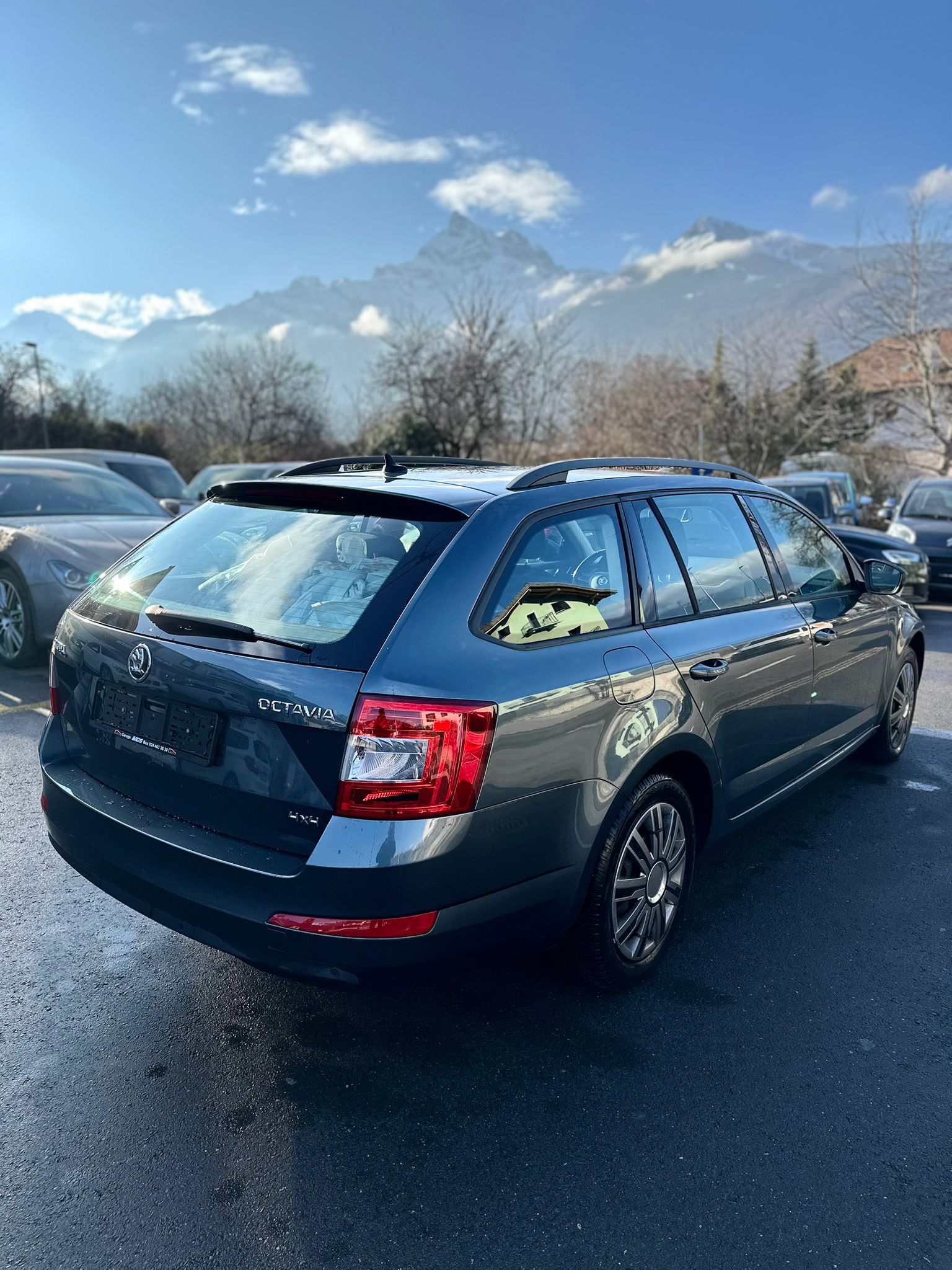 SKODA Octavia Combi 2.0 TDI Ambition 4x4 DSG-image-3