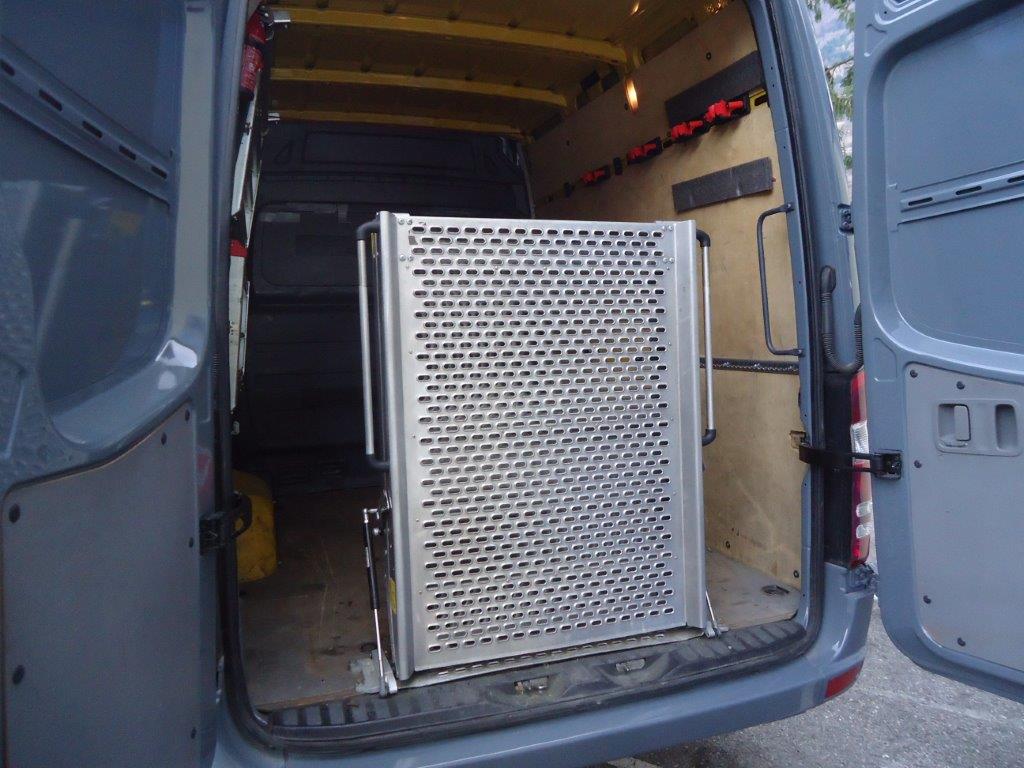 MERCEDES-BENZ Sprinter 313 CDI Standard-image-3
