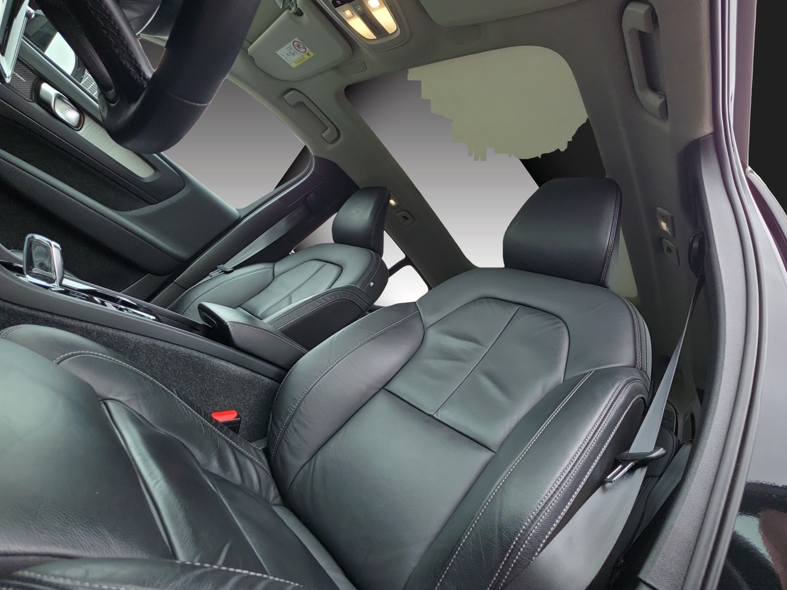 VOLVO XC40 B4 Benzin Mild Hybrid AWD Ultim. Bright DCT-image-13