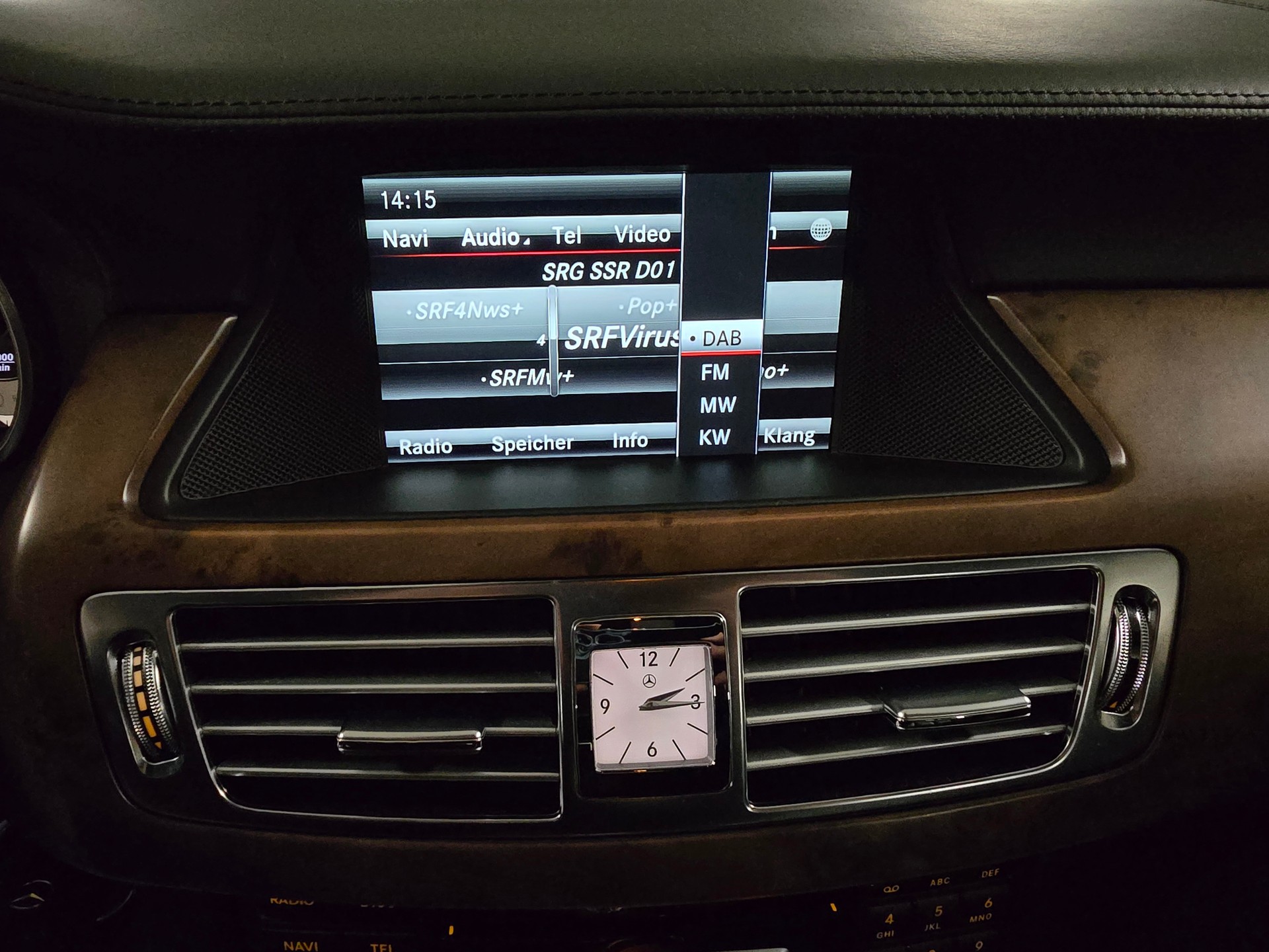 MERCEDES-BENZ CLS Shooting Brake 350 CDI 4Matic 7G-Tronic-image-14