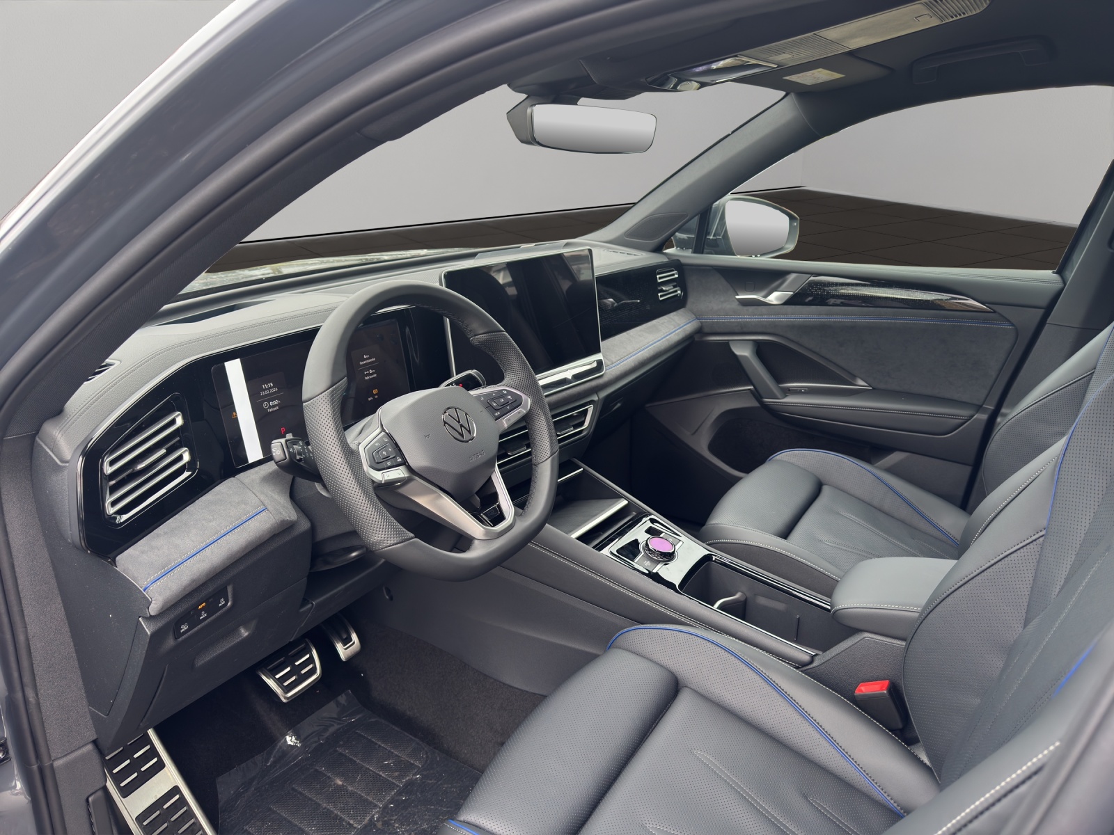 VW Tiguan 2.0 TSI DSG R-Line 4Motion-showroom-element-3